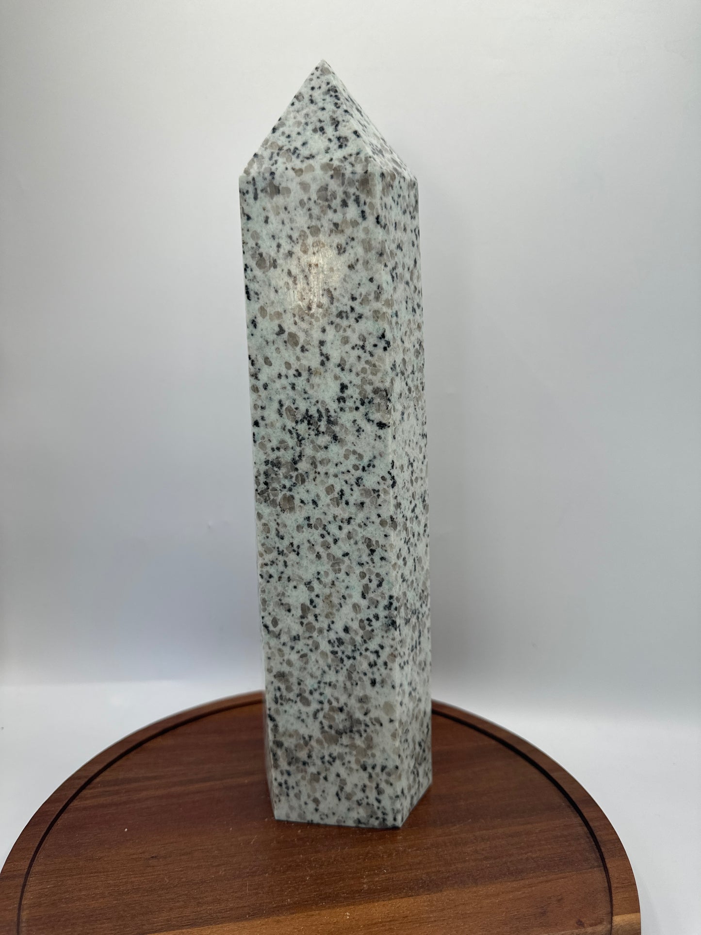 Kiwi Jasper XL Tower - Luxe Collection