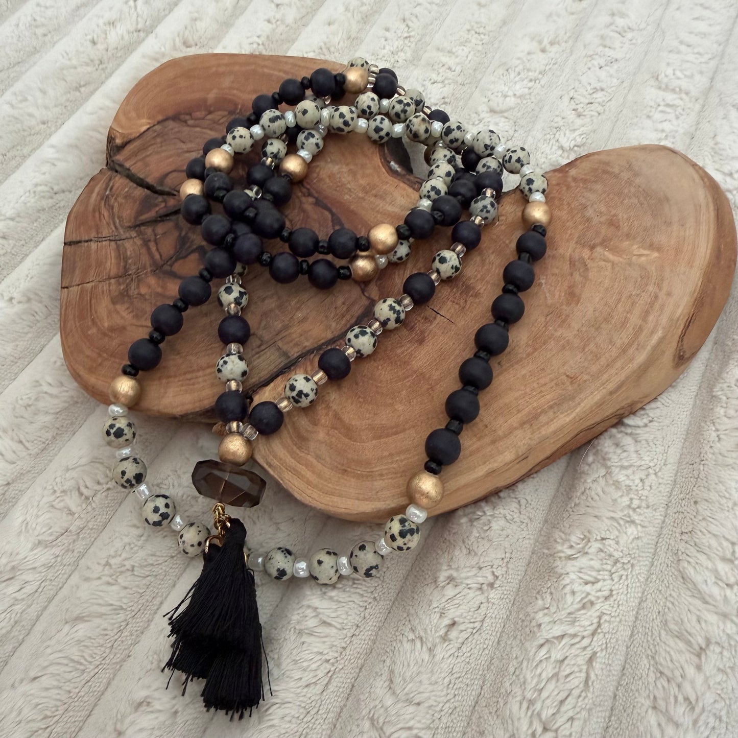 Dalmatian Jasper Mala