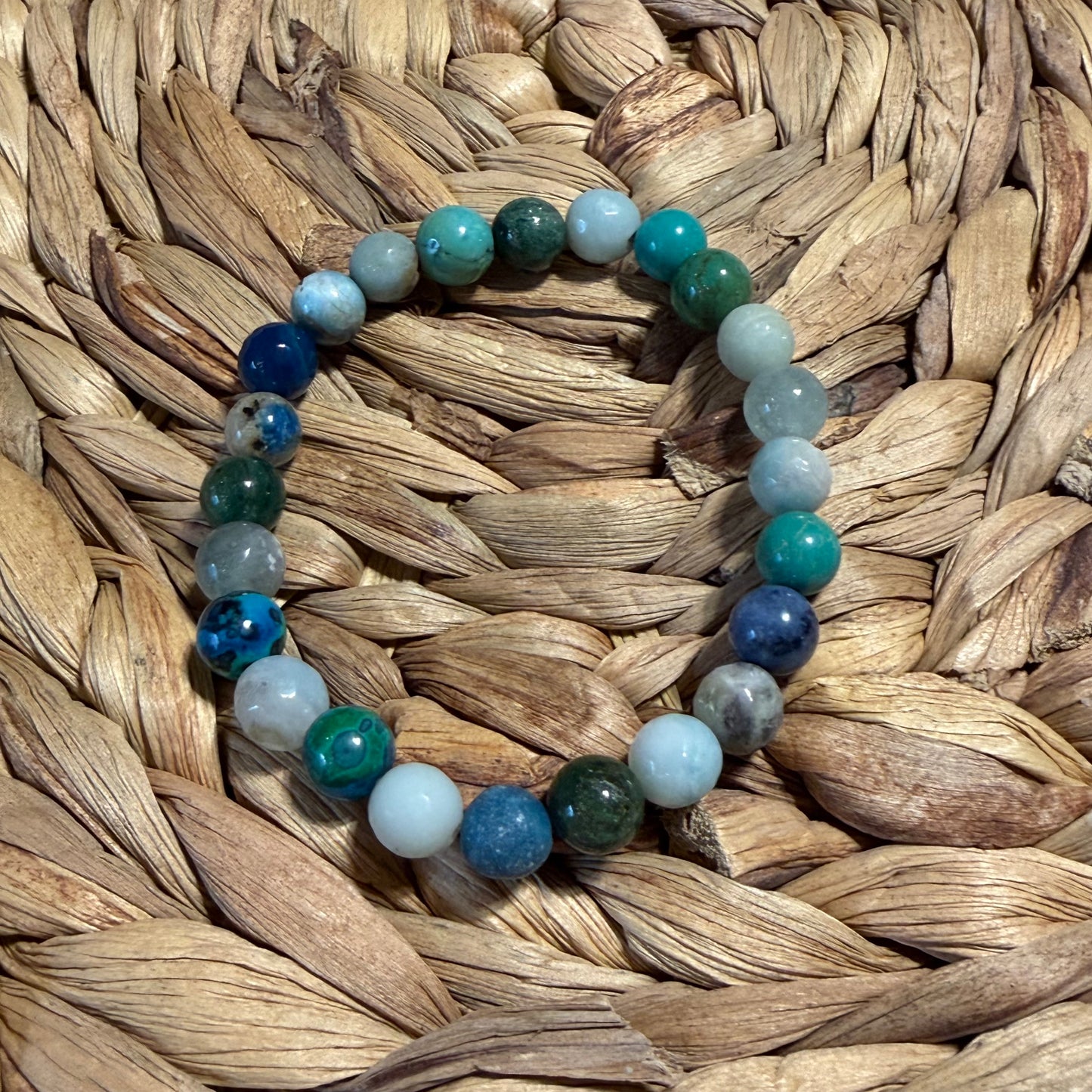 Throat Chakra Energy- single stretch bracelet