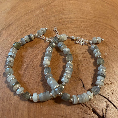 Labradorite Beaded Bracelet