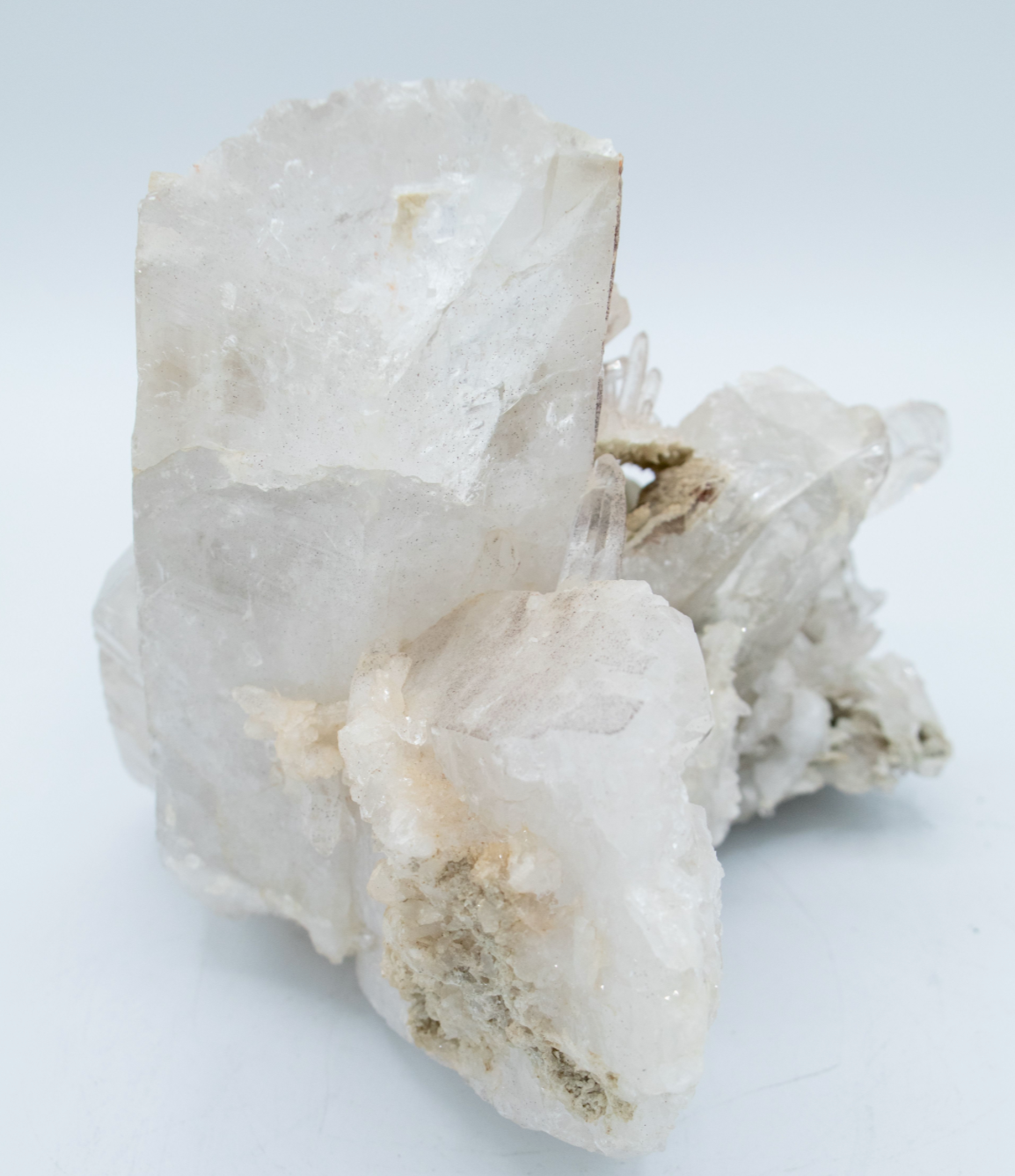 Large Quartz Cluster